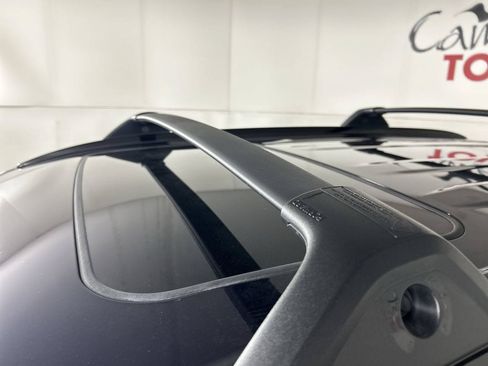 Used 2019 Toyota RAV4 Limited w/ Cold Weather Package FWD image 11