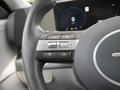 Certified 2024 Hyundai Kona Limited FWD image 26