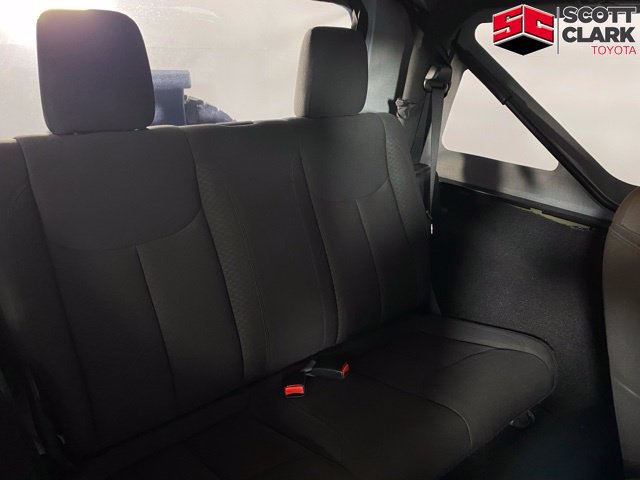 Used 2017 Jeep Wrangler Sport w/ Quick Order Package 24S AWD/4WD image 17