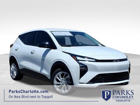 New 2027 Chevrolet Bolt LT w/ Comfort Package FWD image 1