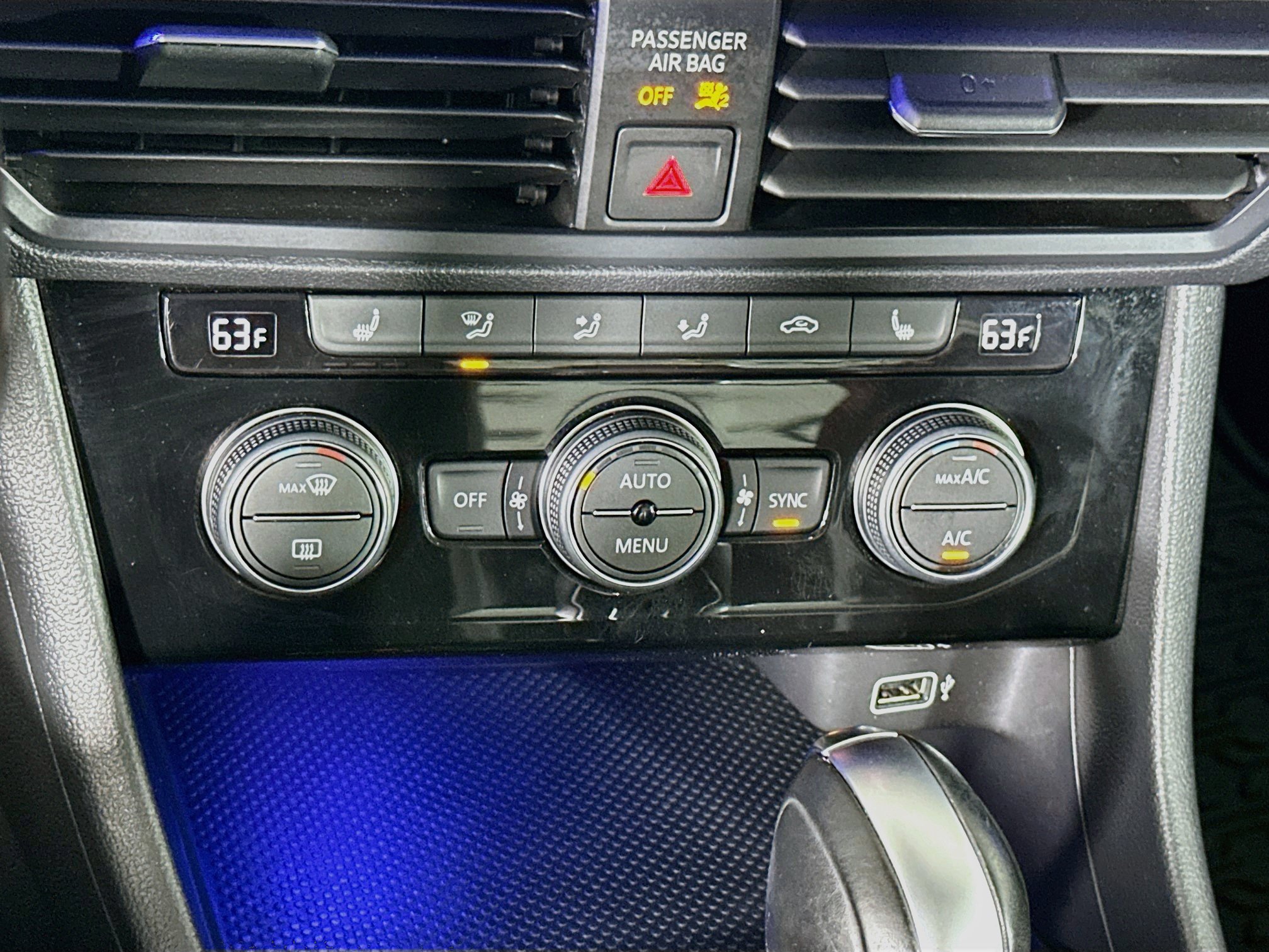 Used 2019 Volkswagen Jetta SEL FWD image 23