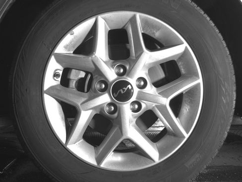 Used 2025 Kia Soul LX w/ LX Technology Package FWD image 12