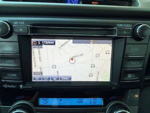 Used 2014 Toyota RAV4 XLE AWD/4WD image 22