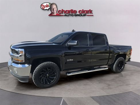 Used 2018 Chevrolet Silverado 1500 LT w/ Texas Edition image 1