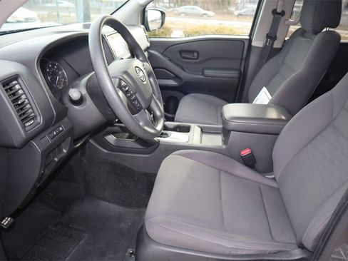 Certified 2024 Nissan Frontier S image 15
