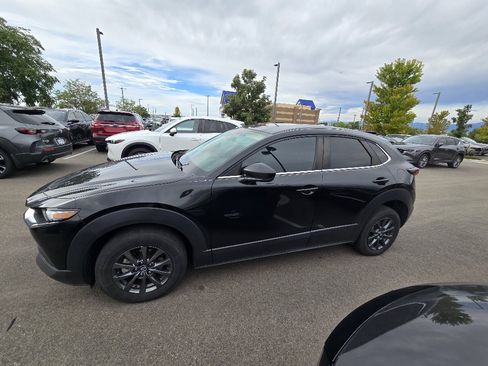 Used 2022 MAZDA CX-30 AWD 2.5 S image 2