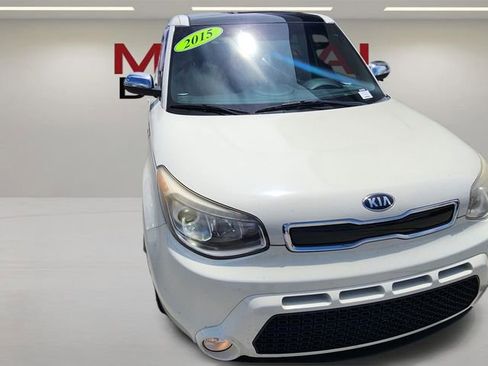 Used 2015 Kia Soul ! w/ Sun & Sound Package FWD image 14