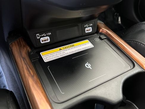 Used 2022 Honda CR-V Touring image 38