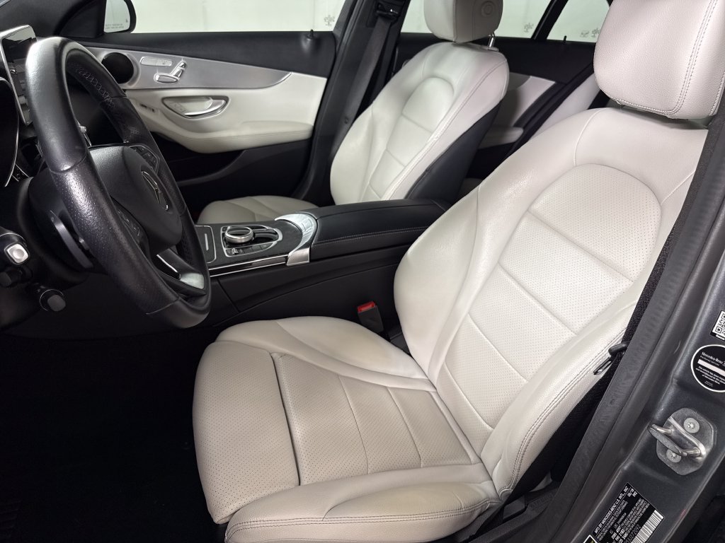 Used 2018 Mercedes-Benz C 300 Sedan image 10