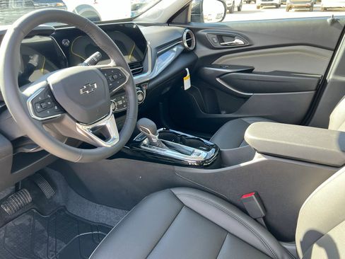 New 2026 Chevrolet Trax ACTIV image 16