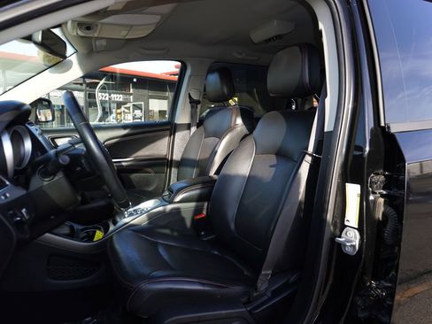 Used 2019 Dodge Journey GT w/ Blacktop Package image 21