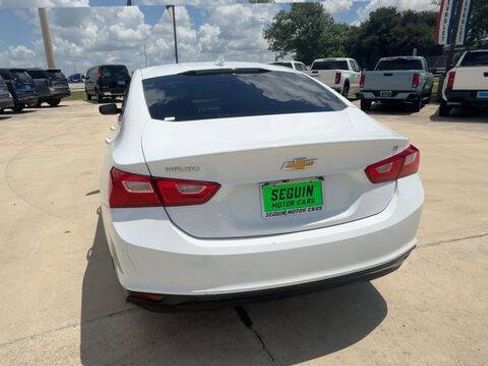 Used 2023 Chevrolet Malibu LT FWD image 7