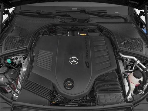 New 2025 Mercedes-Benz S 580e 4MATIC Sedan image 8