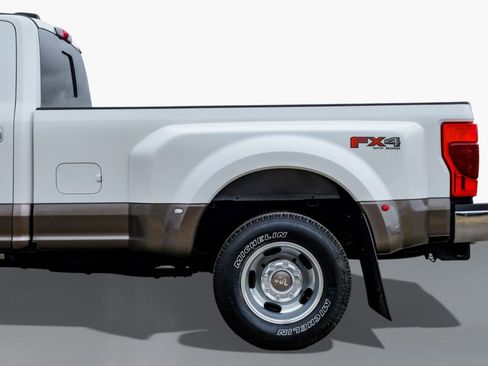 Used 2020 Ford F350 King Ranch w/ King Ranch Ultimate Package image 11