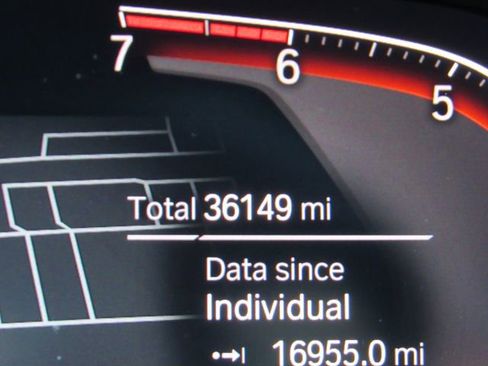 Used 2022 BMW 430i Coupe w/ M Sport Package image 36