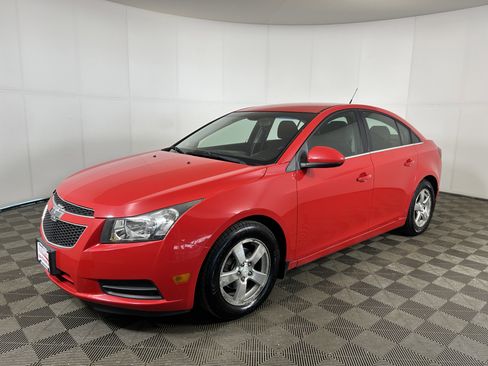 Used 2014 Chevrolet Cruze LT image 1