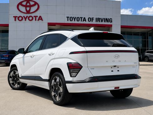 Used 2024 Hyundai Kona Limited AWD/4WD image 3