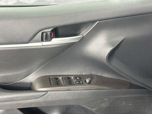 Used 2023 Toyota Camry SE FWD image 23