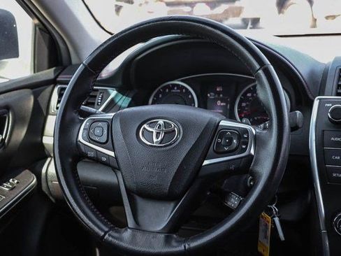 Certified 2016 Toyota Camry SE FWD image 15