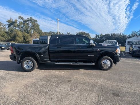 Used 2024 RAM 3500 Limited w/ Safety Group image 4