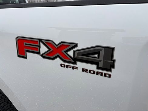 New 2026 Ford F250 XL w/ FX4 Off-Road Package AWD/4WD image 28