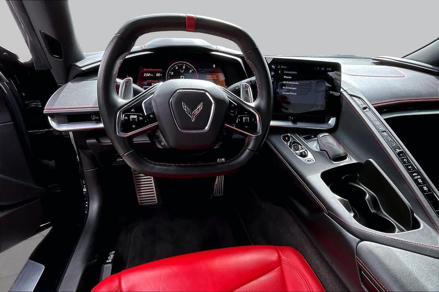 Used 2024 Chevrolet Corvette Stingray Coupe w/ 1LT RWD image 6