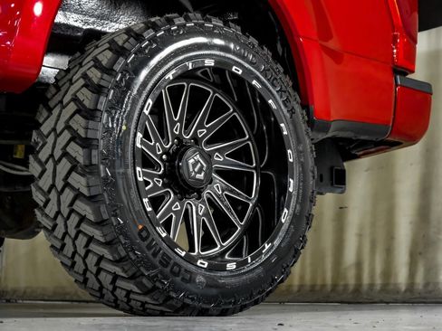 Used 2022 Ford F250 Limited image 57