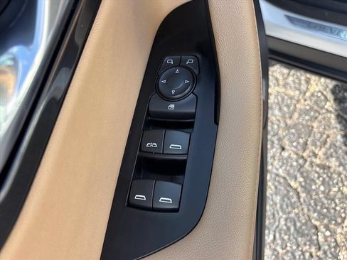 Used 2020 Chevrolet Blazer Premier w/ Driver Confidence II Package FWD image 25