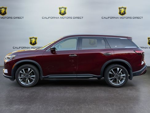 Used 2023 INFINITI QX60 Luxe w/ Performance Audio Package image 2