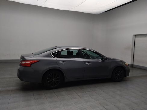Used 2017 Nissan Altima 2.5 SV image 10