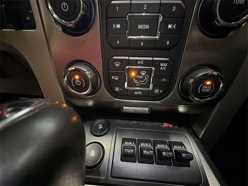 Used 2014 Ford F150 Raptor w/ Equipment Group 801A Luxury image 19