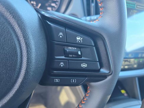 Used 2024 Subaru Crosstrek 2.5i Limited w/ Crosstrek Mirror Package image 25