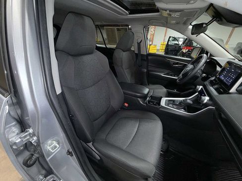 Certified 2023 Toyota RAV4 XLE w/ Convenience Package AWD/4WD image 16