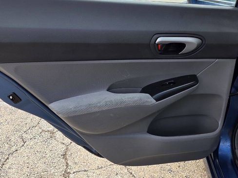 Used 2010 Honda Civic LX image 12