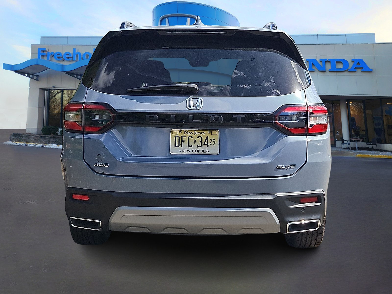 Certified 2023 Honda Pilot Elite image 5