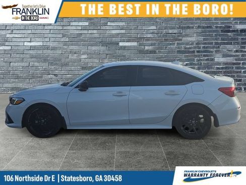 Used 2023 Honda Civic Sport image 2