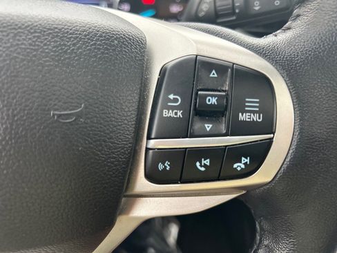 Used 2022 Ford Explorer Limited w/ Equipment Group 301A image 28