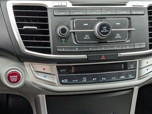 Used 2015 Honda Accord EX image 16