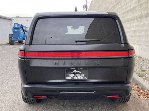 Used 2023 Rivian R1S Adventure image 5
