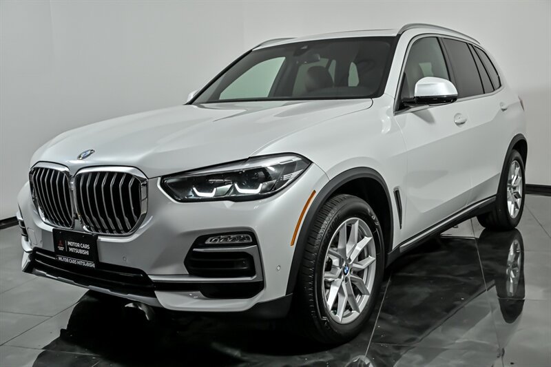 Used 2021 BMW X5 xDrive40i w/ Convenience Package AWD/4WD image 5