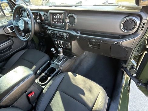 Used 2023 Jeep Wrangler Willys image 26