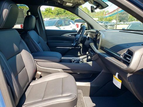 New 2026 Chevrolet Traverse LT w/ Driver Confidence Package image 28