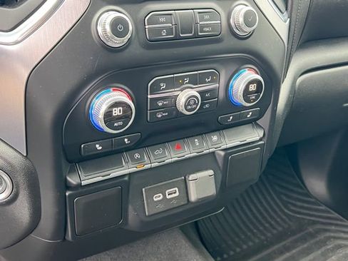 Used 2019 GMC Sierra 1500 SLE w/ SLE Value Package image 20