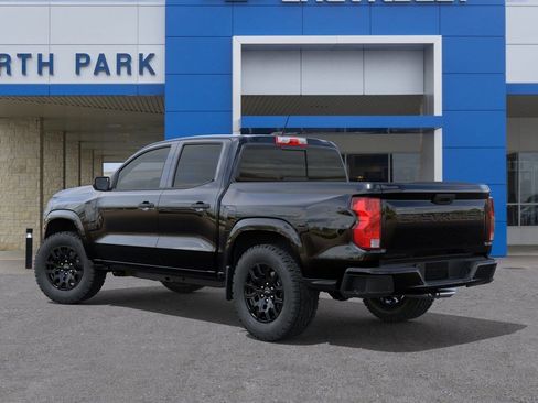 Used 2026 Chevrolet Colorado W/T w/ WT Custom Package RWD image 3