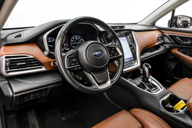Used 2020 Subaru Outback Touring XT AWD/4WD image 3