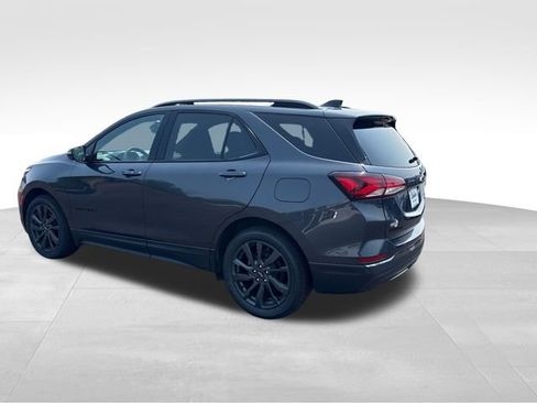 Used 2022 Chevrolet Equinox RS w/ RS Leather Package AWD/4WD image 3