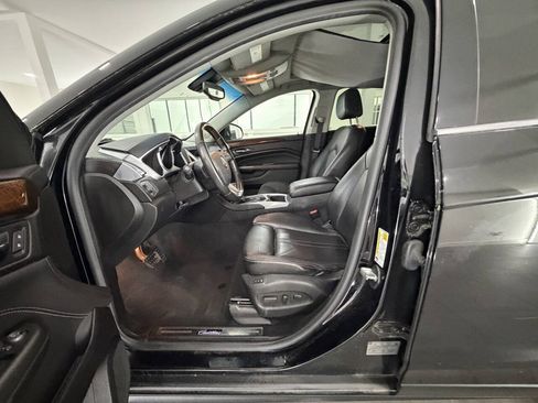 Used 2012 Cadillac SRX Luxury FWD image 22
