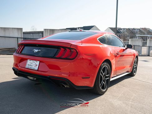 Used 2020 Ford Mustang Premium image 7