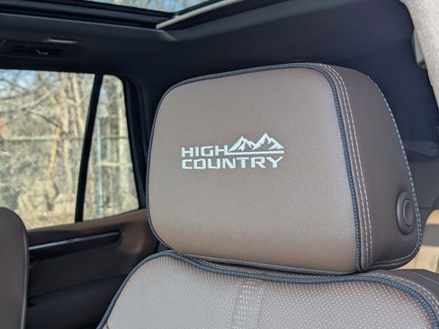New 2026 Chevrolet Tahoe High Country AWD/4WD image 27