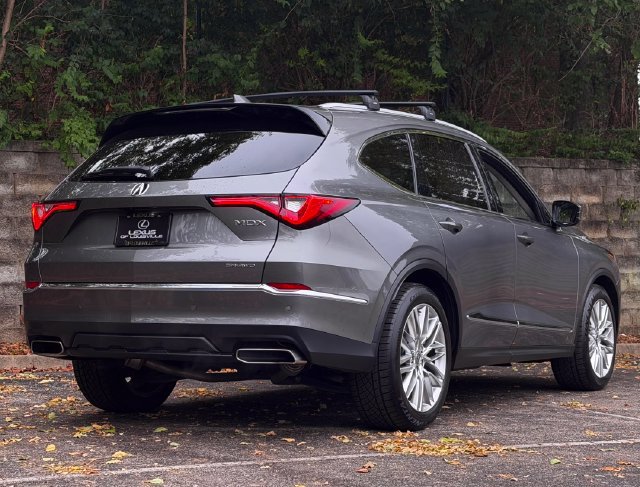 Used 2023 Acura MDX w/ Advance Package AWD/4WD image 7